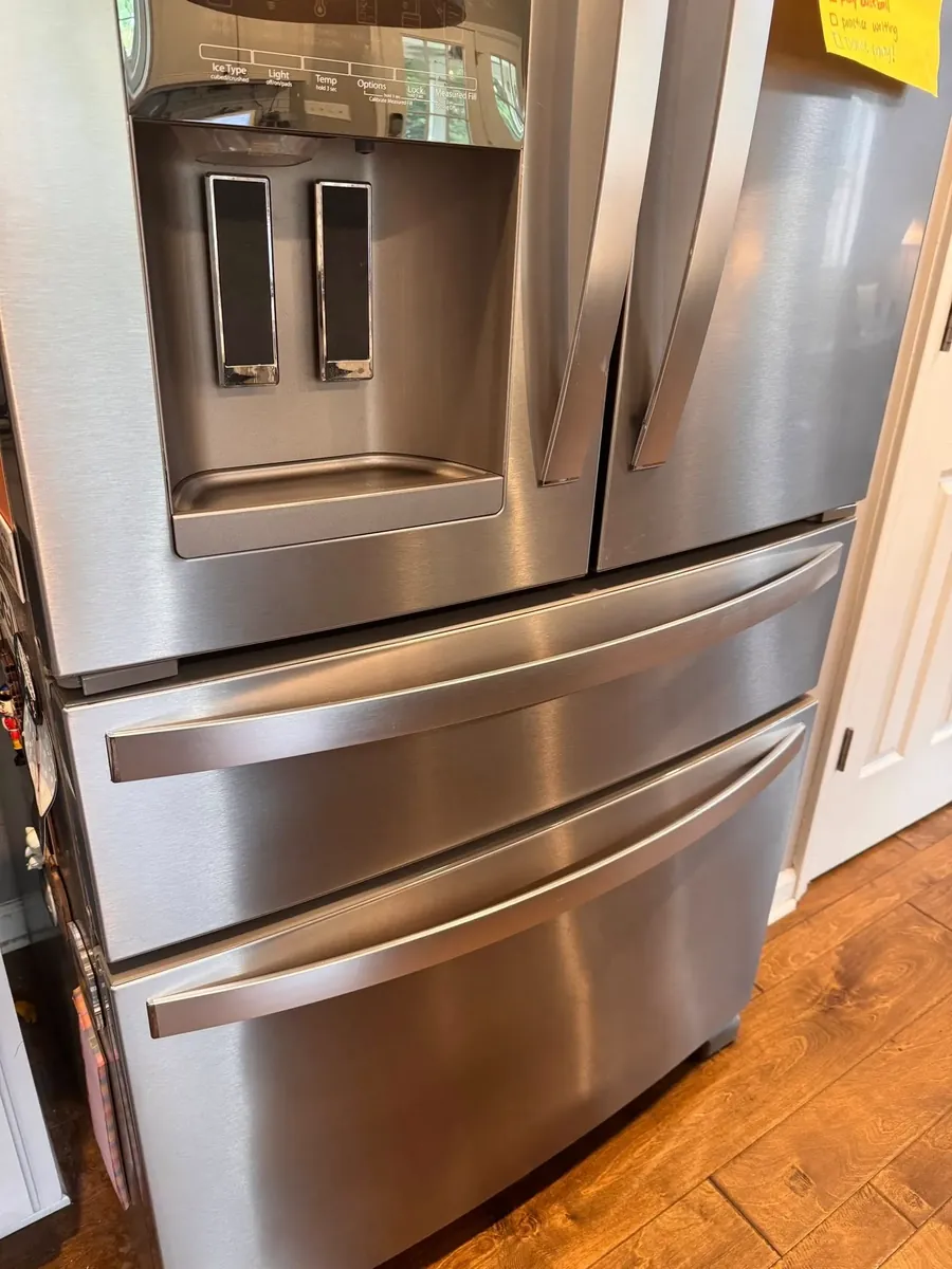Professional fridge repair service in Naperville Illinois